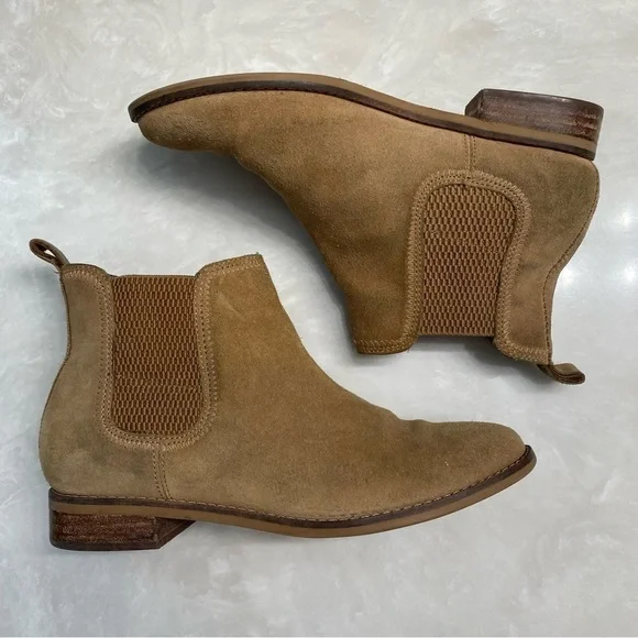 Tan Suede Chelsea Ankle Boots | TOMS 6.5 - Picture 7 of 11